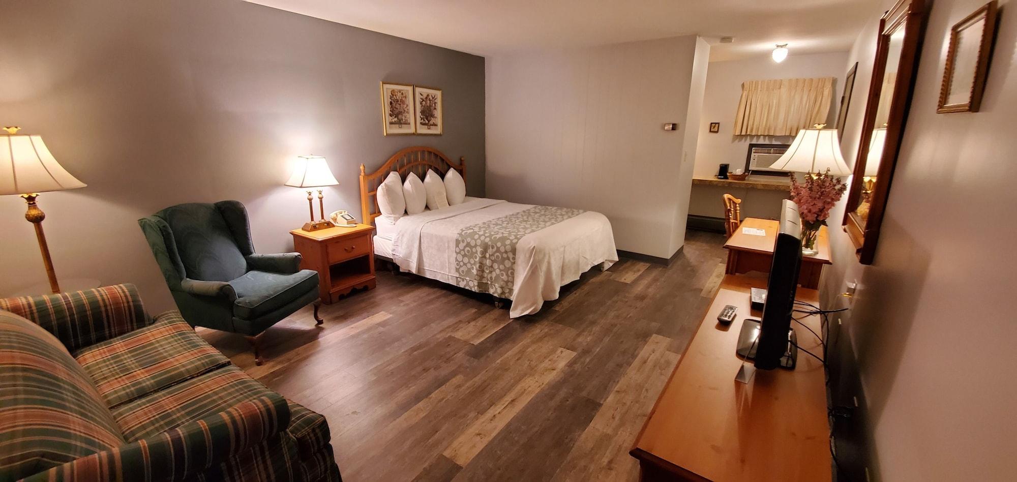 Glass House Inn Erie Near I-90 & I-79 외부 사진