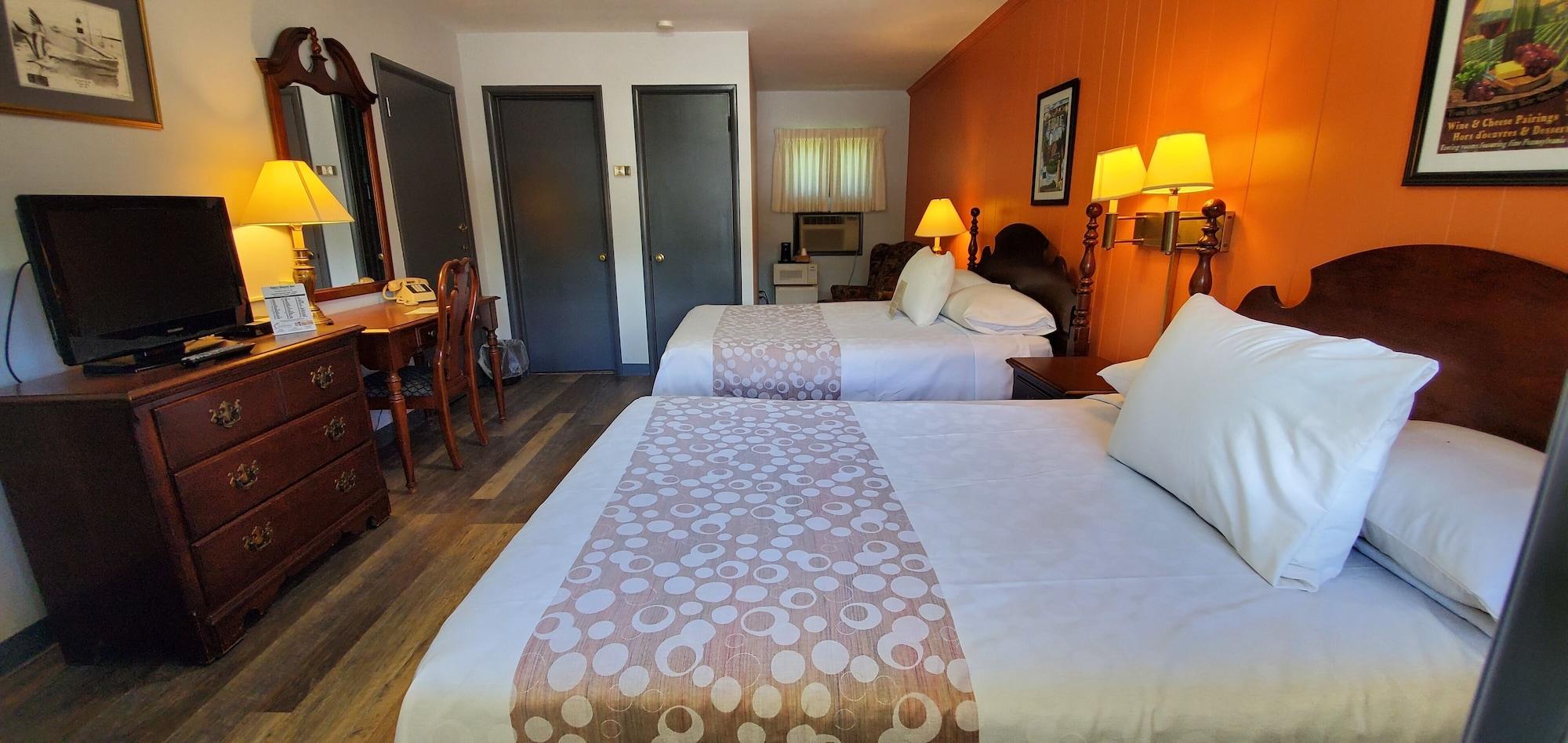 Glass House Inn Erie Near I-90 & I-79 외부 사진