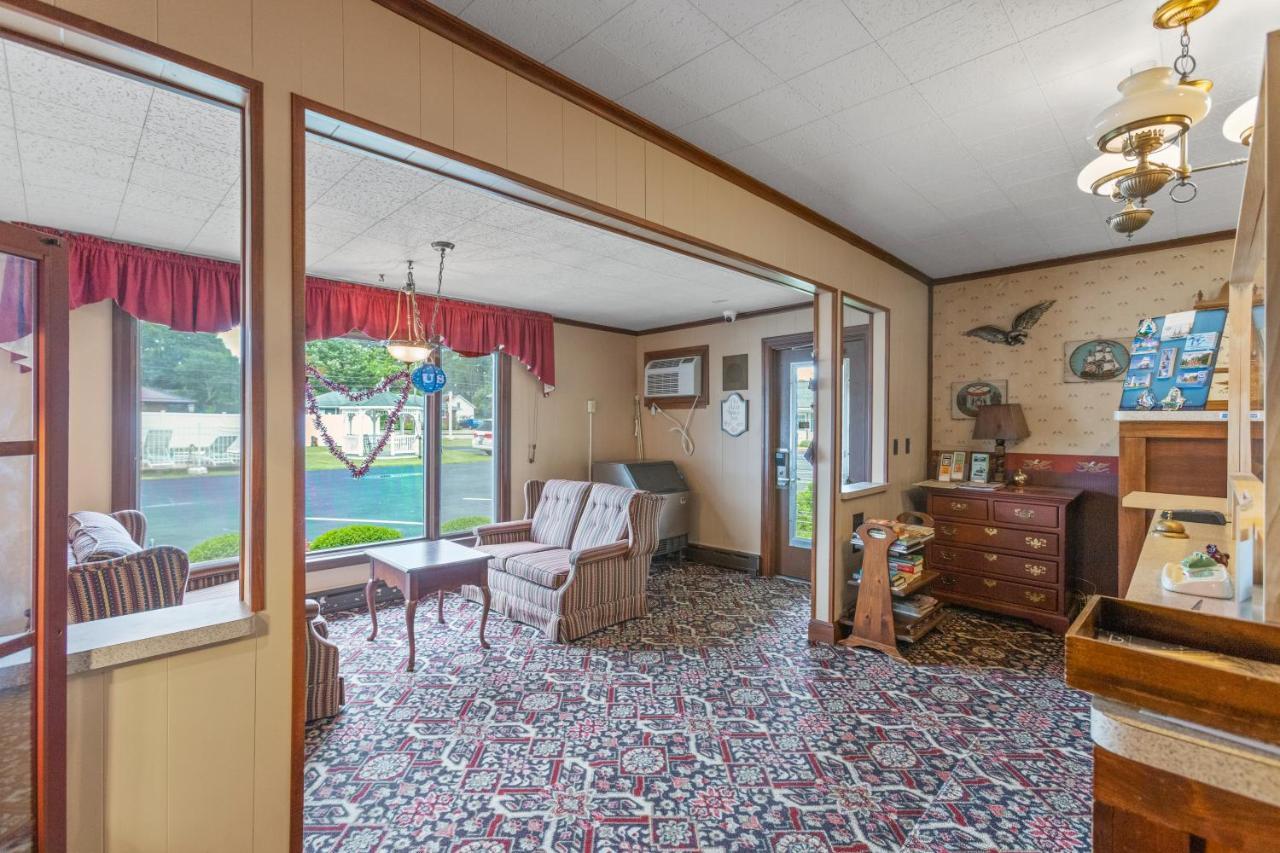 Glass House Inn Erie Near I-90 & I-79 외부 사진