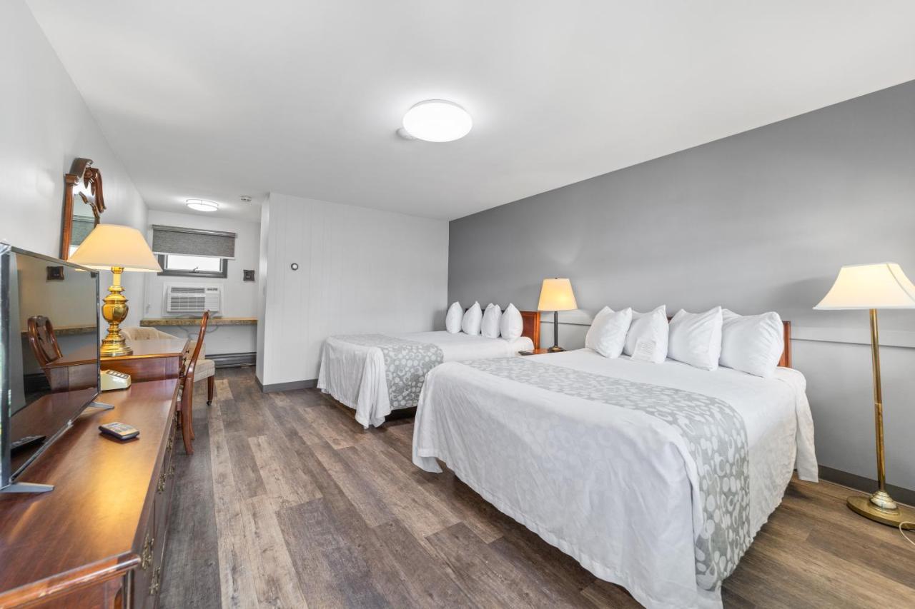 Glass House Inn Erie Near I-90 & I-79 외부 사진